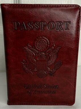 PASSPORT USA PASSPORT FOLDING ID HOLDER/CASE/COVER